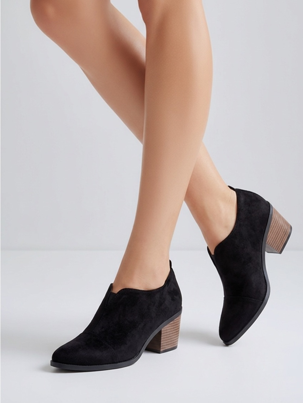 Women's Black Suede Pointed Slip-On Shoes
